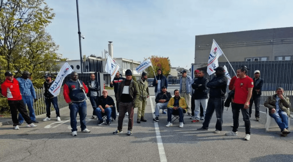 Bergamo, licenziamenti: i 30 lavoratori in sciopero poi cacciati dalla loro azienda