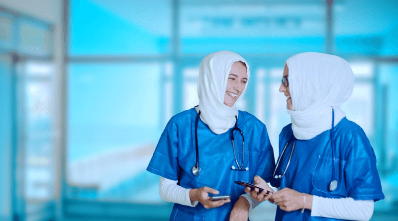 Due medici in un ospedale dell'Arabia Saudita