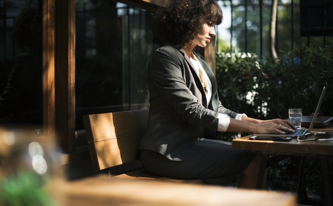 Donne e lavori, colpe e dolori