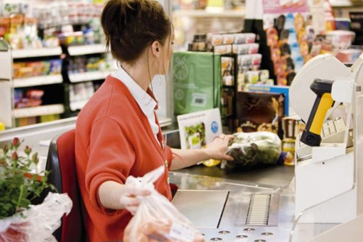 Come la Confindustria di Carlo Bonomi ha tentato di far saltare i contratti dell’alimentare durante l’emergenza