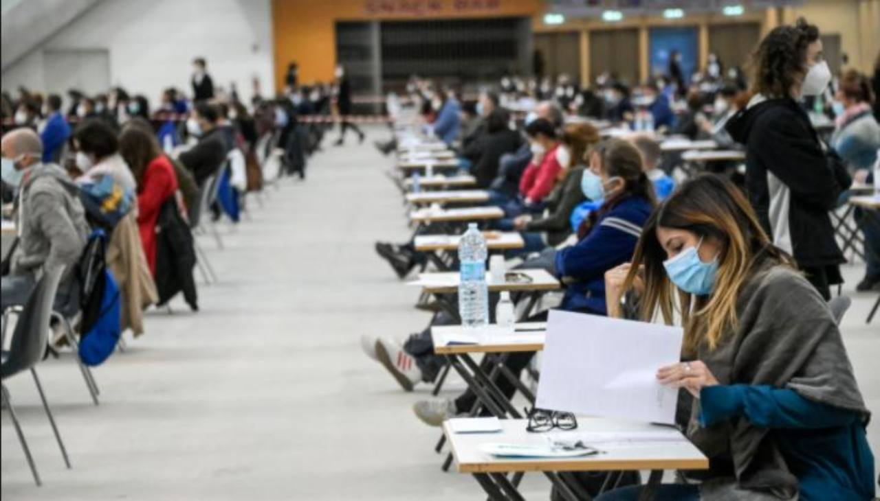 Un'immagine dei partecipanti al concorso RIPAM funzionari amministrativi.