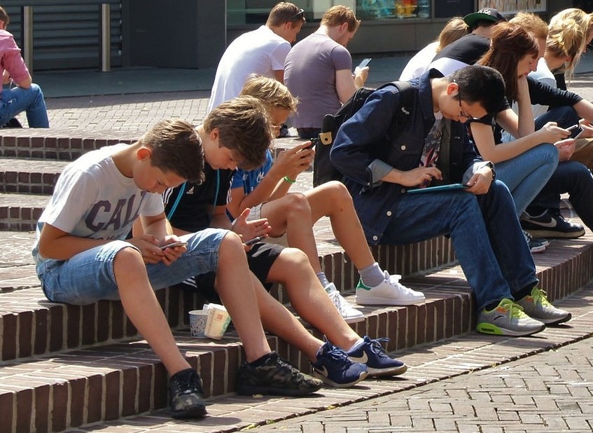 Generazione COVID, i giovani traditi dal sistema educativo